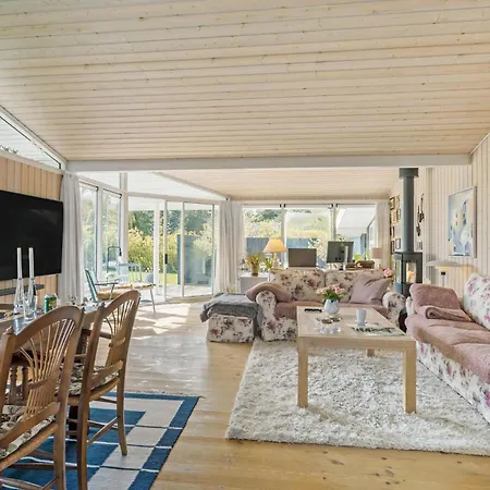 3 Bedroom Stunning In Vakantiehuis